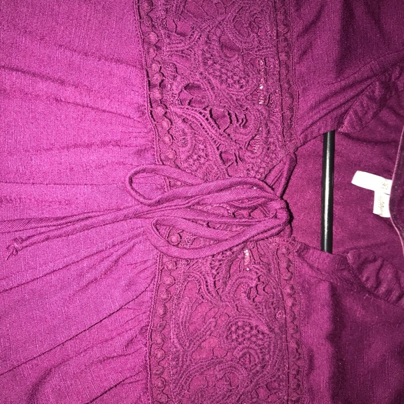 Blouse - Picture 2 of 2